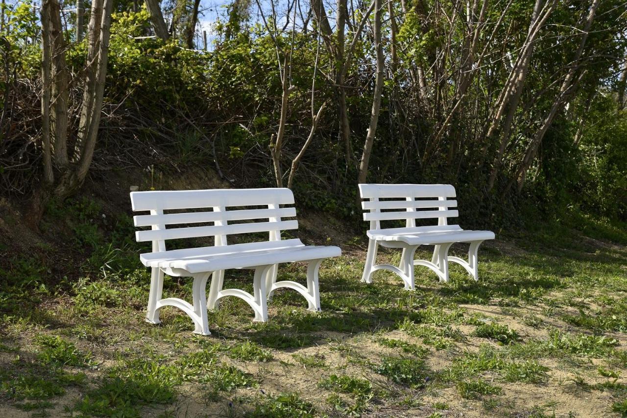 Casavacanzedezza Montecalvo Versiggia Exteriör bild