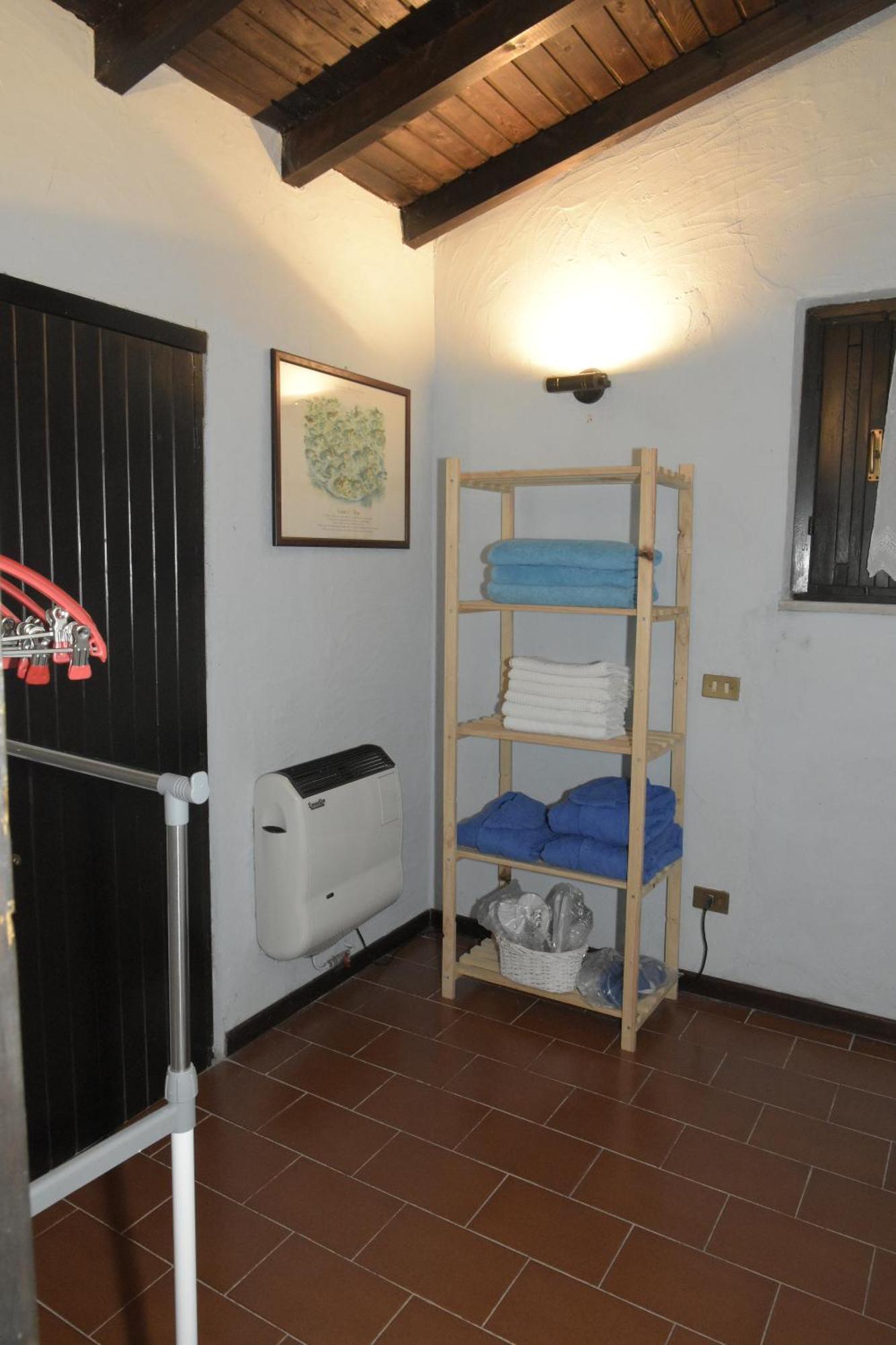 Casavacanzedezza Montecalvo Versiggia Exteriör bild