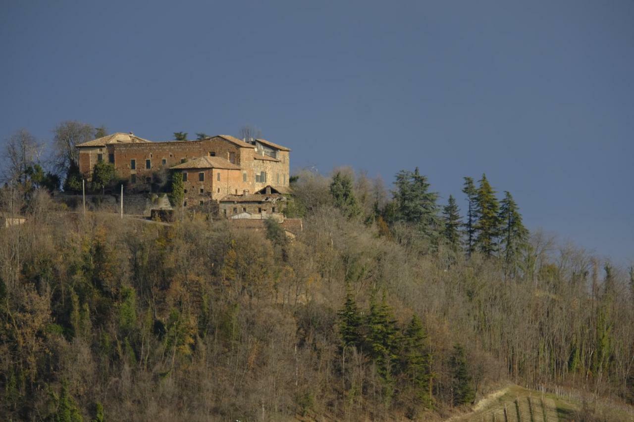 Casavacanzedezza Montecalvo Versiggia Exteriör bild